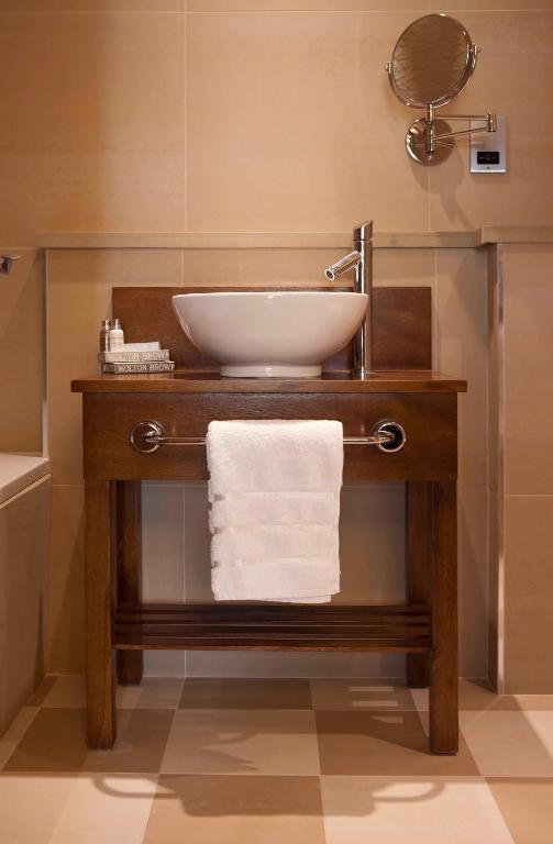 Spa Hotel At Ribby Hall Village Wrea Green Zimmer foto